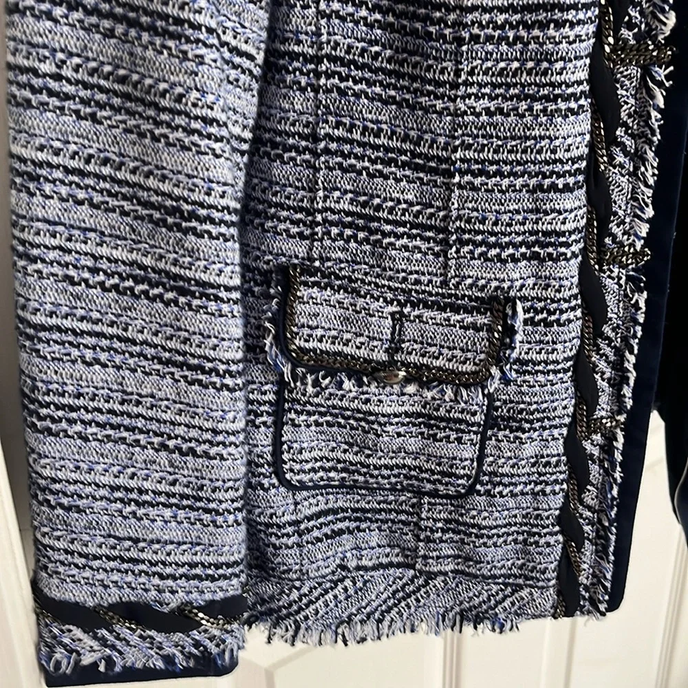 White House Black Market jacket - Picture 4 of 12